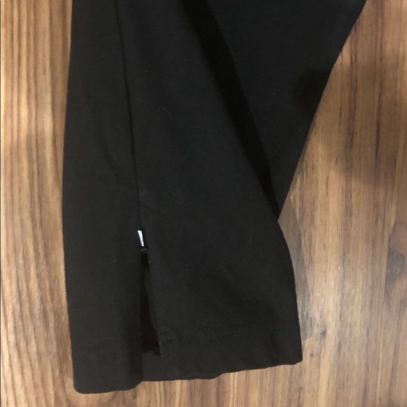 Chico’s Black Capris - Picture 2 of 2